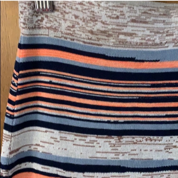 BCBGMAXAZRIA TWO PIECE! Worn twice - Picture 6 of 7